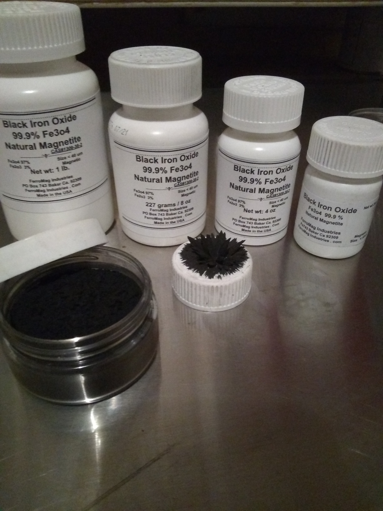 Black Iron Oxide - Fe3O4 - Synthetic - 1 Pound